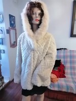 Szebbnél szebbek molett nálam elegáns alkalmi is finom műszőrme bunda rövidebb 42 44 110 mell 73 hos