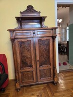 Antik szecessziós kis tálaló szekrény