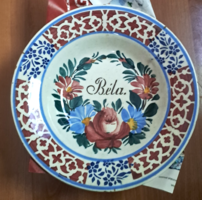 Apátfalvi Népi neves festett falitányér