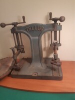 Régi öntöttvas cipész prés