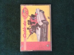 Cherry: Csók És Cherry