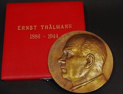 Ernst Thälmann nagyméretű munkásmozgalmi bronz plakett