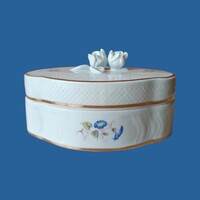 Hollóházi porcelán rózsafogós bonbonier