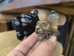 Antik Oroszlán fejes bronz vagy réz öntvények  Bútor dísz dekoráció Fotel lépcső korlát végződés