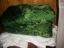 Smaragdzöld selyembrokát ágytakaró 2,50 x 3 méter