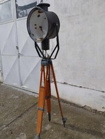 Industrial álló lámpa ujragondolt loft világítás