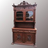 Neoreneszánsz stílusú tálalószekrény