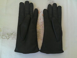 Fekete bélelt női bőrhatású kesztyű