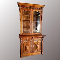 Neoreneszánsz könyves szekrény