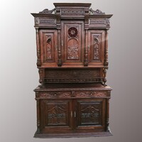 Breton stílusú tálaló szekrény