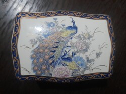 Fapodel portugál porcelán páva mintás bonbonier