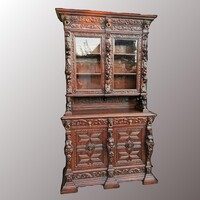 Neoreneszánsz tálalószekrény