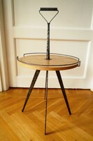 Vintage 70-es évek lerakó asztal mid century konzolasztal dohányzóasztal tölgy furnér