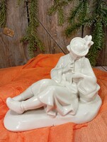 Sérült Zsolnay furulyás pásztor