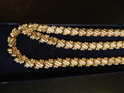 Arany nyaklánc és karlánc szett