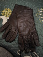 Milànóban vásárolt új puha meleg téli bőr kesztyű