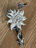 Álomszép porcelán virág lepkével 14 cm  széles.