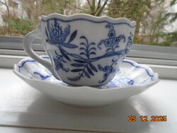 1863 MEISSEN jelzéssel,kék hagyma mintás teás csésze alátét tálkával CARL THEICHERT