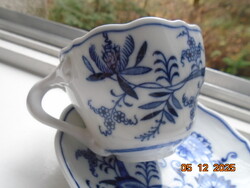 1863 MEISSEN jelzéssel,kék hagyma mintás teás csésze alátét tálkával CARL THEICHERT