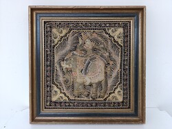 Antik ázsiai domborított hímzett flitteres gyöngyös kép elefánt Burma keretben 545 5943