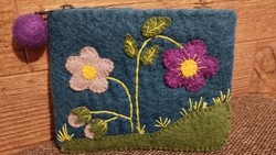 Neszeszer/Pénztárca Nepálból ( gyapjúfilc, kézzel készített, hand made ajándék,"bármitartó")