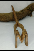 Kovácsoltvas billog, állat bélyegző M betű