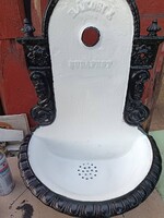 Régi öntöttvas falikút