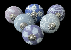 S6-28 Vintage stílusú porcelán bútorgomb szett (6 db-os)