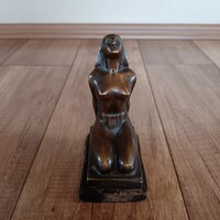 Nesnera Ida Kleopátra bronz szobor Hirmann Ferenc Budapest