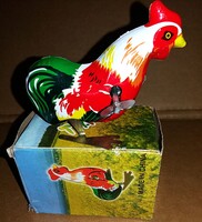 Retro MŰKÖDŐ ugráló KAKAS FÉM LEMEZ LEMEZÁRU KULCSOS ÓRAMŰVES DOBOZÁVAL a képek szerint