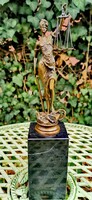 Justitia, az igazság Istennője - bronz szobor