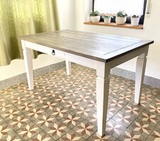 Tömör fa fenyő vintage rusztikus chabby chic fehér szürke ebédlőasztal étkezőasztal 6 személyes