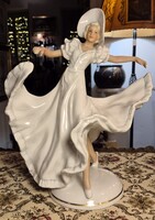 Ritka Schaubach Kunst porcelán balerina – elegáns, 26 cm-es figurális remekmű