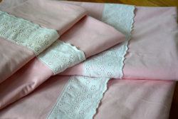 Antik régi ágynemű garnitúra szett 2 paplan 2 párna rózsaszín madeira csipkés