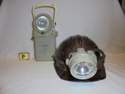 Régi bányász sisak fejlámpával és egy bányászlámpa - együtt