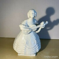 Herendi Dèrynè 21 cm magas szép porcelán hibátlan állapotban, fehér színű