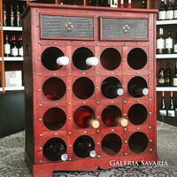 Bortartó kisszekrény