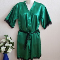 Fekete csipkés fűzöld szatén köntös, készülődő köntös – kb. 2XL-es