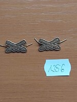 MN TÜZÉR TISZTI FEGYVERNEMI JELVÉNY 1356.