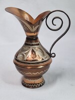 Régi réz szépen megmunkált kiöntő vagy kis kancsó szép állapotban 10 cm. magas 49 g. súlyú