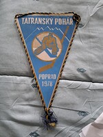 Tatranský cup poprad 1978 - vintage hockey flag/pennant
