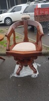 Restored antique hairdresser/barber chair..