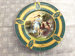 Zöld-arany színvilágú altwien porcelán tányér