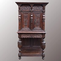 Neoreneszánsz kabinetszekrény