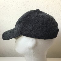 Baseball sapka – fekete pamut – horgolt csipke mintás.