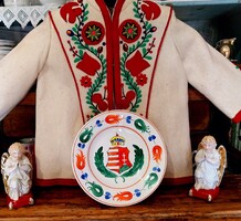 Kossuth coat of arms wall plate in perfect condition!! Size 23.3Cm price 14.990Ft purchased by mail order