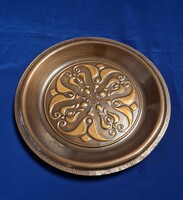 Vörösréz anyagú fém  pléh, nyomott mintás, nagyobb méretű fali tányér
