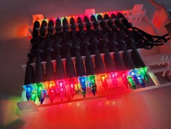 Karácsonyi színes fényfüzér izzósor