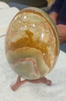 Nagyméretű ónix tojás