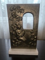 Képcsarnok ,R.Kiss Lenke Bronz szobor kis plasztikai Anya gyermekével Szignàlt jelzett alkotás